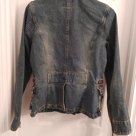 Zippered Denim Jacket - Picture 5 of 6